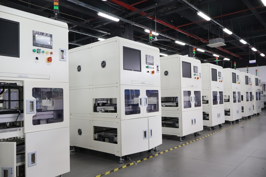 DCU汽車(chē)域控制器測(cè)試系統(tǒng)” /></p><p style=